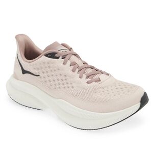 Mach 6 Running Shoe 7.5 Women